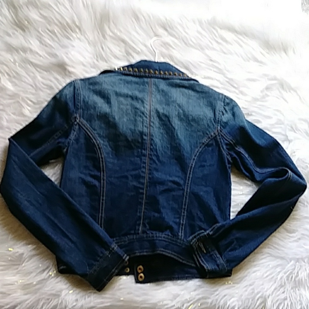 Denim jacket! - Picture 4 of 4